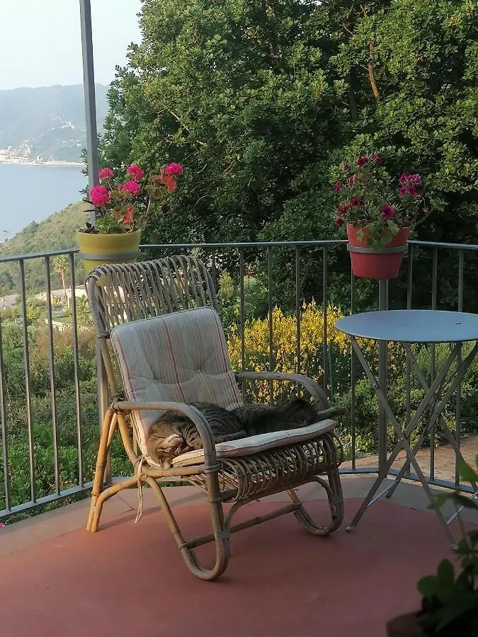 Oroverde Bergeggi 3*,