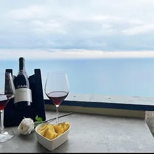 Camy's Sunset Bay-attico Vista Mare Apartment